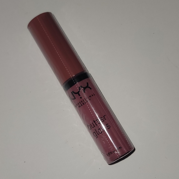 NYX Butter Lip Gloss - Tiramisu - Buy 3+/Pay $3 ea. - Picture 2 of 3